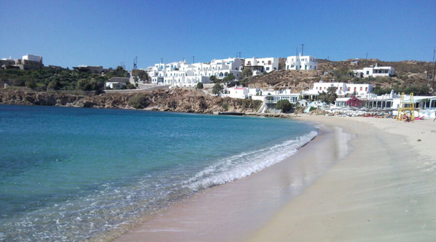 Agios Stefanos Beach Mykonos: A Family-Friendly Coastal Retreat