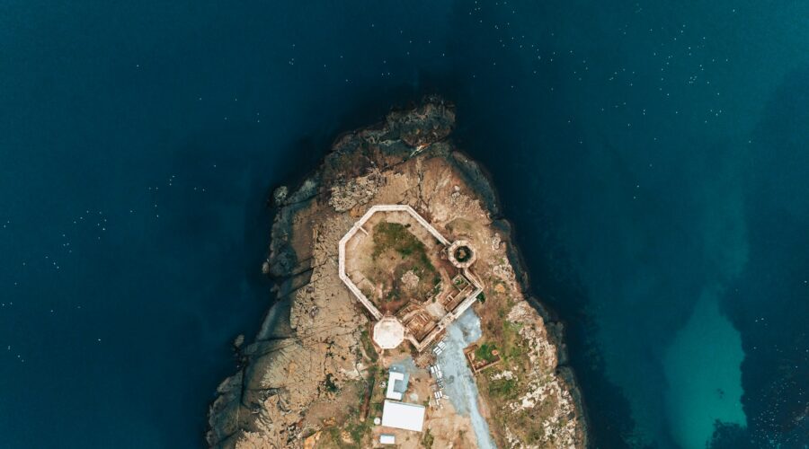 Geographical Features of Mykonos: Location, Landscape, and Natural Characteristics