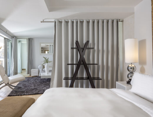 Copy of drz 2704 e-Mykonos | Hotels, Rentals & Services in Mykonos