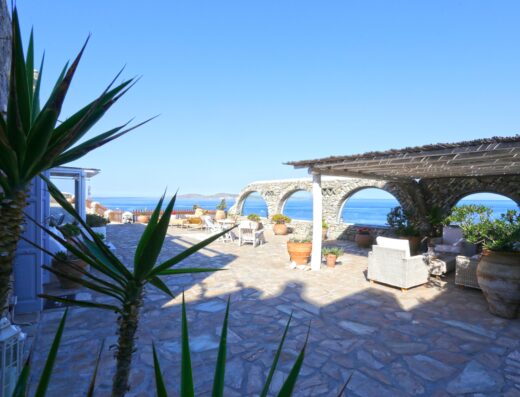 1 e-Mykonos | Hotels, Rentals & Services in Mykonos